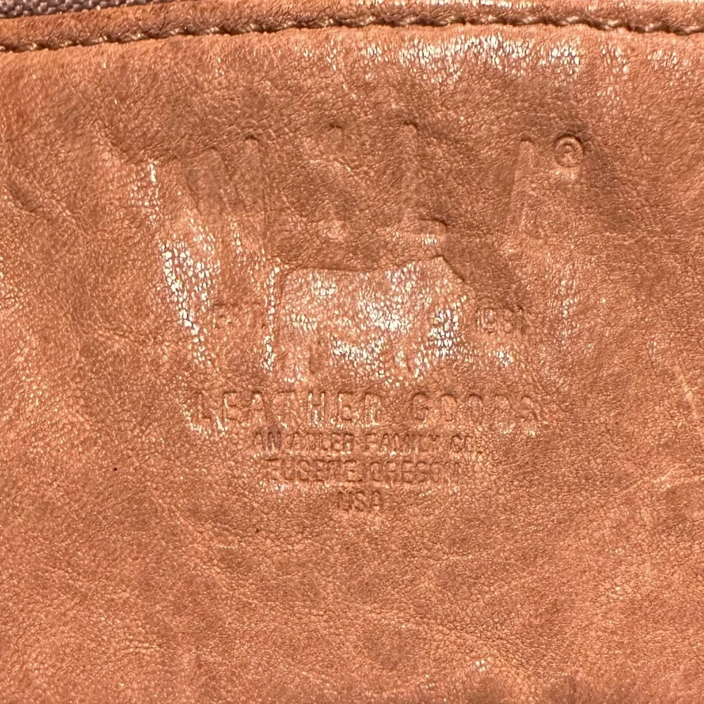 WILLI EST.1981 LEATHER CROSSBODY Bag TAN